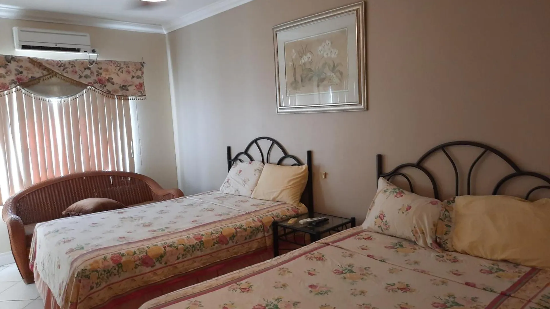 Papa B'S Inn Carnbee Village Тринидад и Тобаго